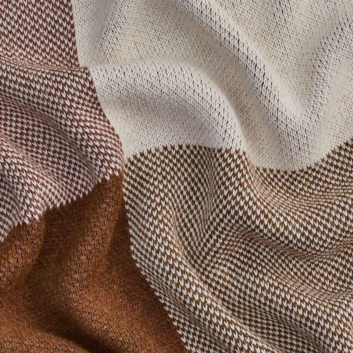 Sunbrella® Signature Throw - Estate Plaid